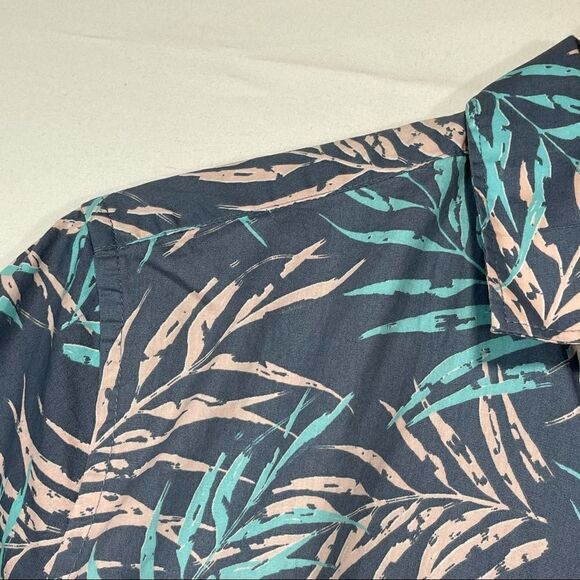 IKE Behar Blue and Cream Sunset Print Button Top - Picture 5 of 14